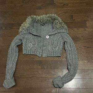 Grey Fall fur trim cropped cardigan